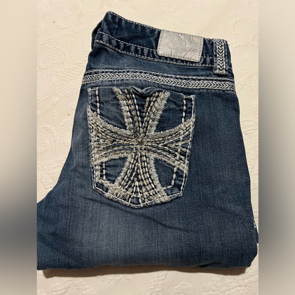 Women's Blue Embroidered Jeans